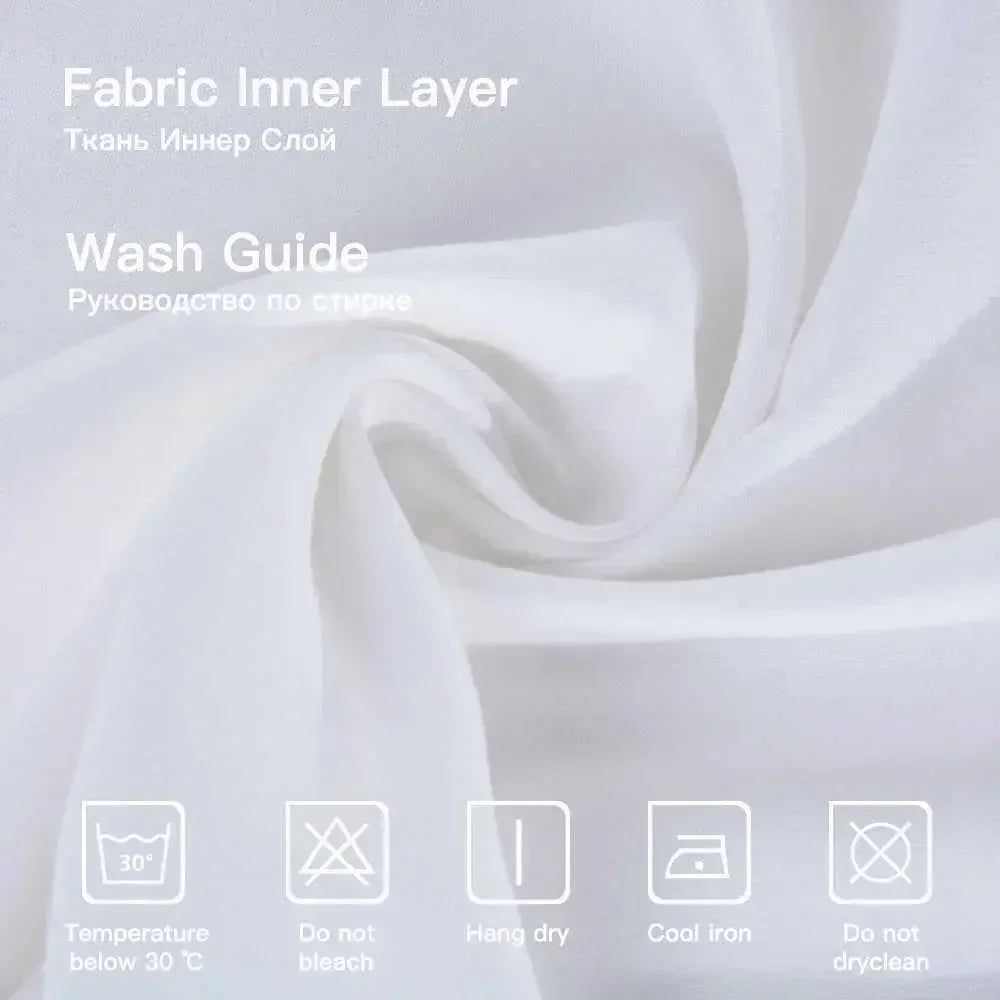 Disney Christmas theme four-piece pillowcase.